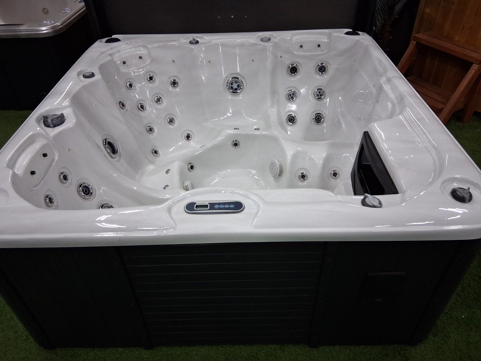 Balboa spa WEEKACTIE nette  jacuzzi incl bezorging&garantie, Ophalen of Verzenden, Zo goed als nieuw