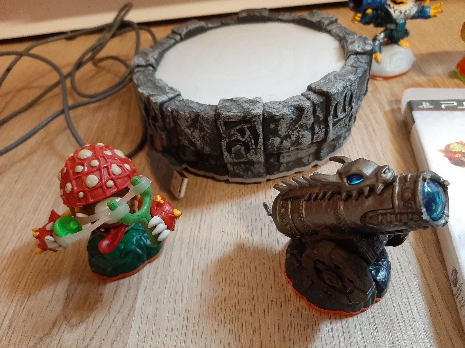 Skylanders PS3 spel met figuren en portal, Ophalen of Verzenden