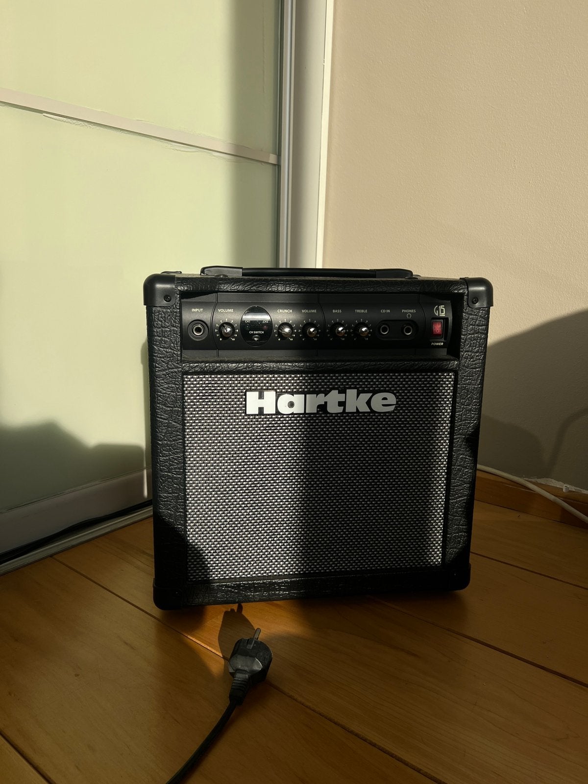 Hartke Gitaarversterker, Ophalen, Zo goed als nieuw, Minder dan 50 watt