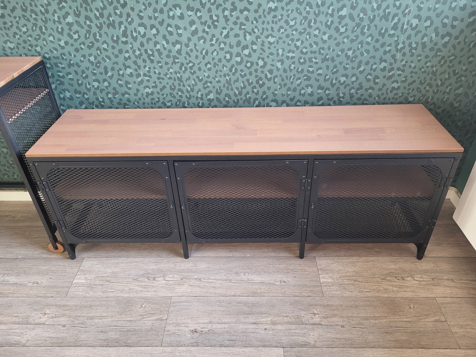 Ikea Fjallbö Industriële TV-meubel/dressoir, Gebruikt, 100 tot 150 cm, Minder dan 100 cm, Industrieel