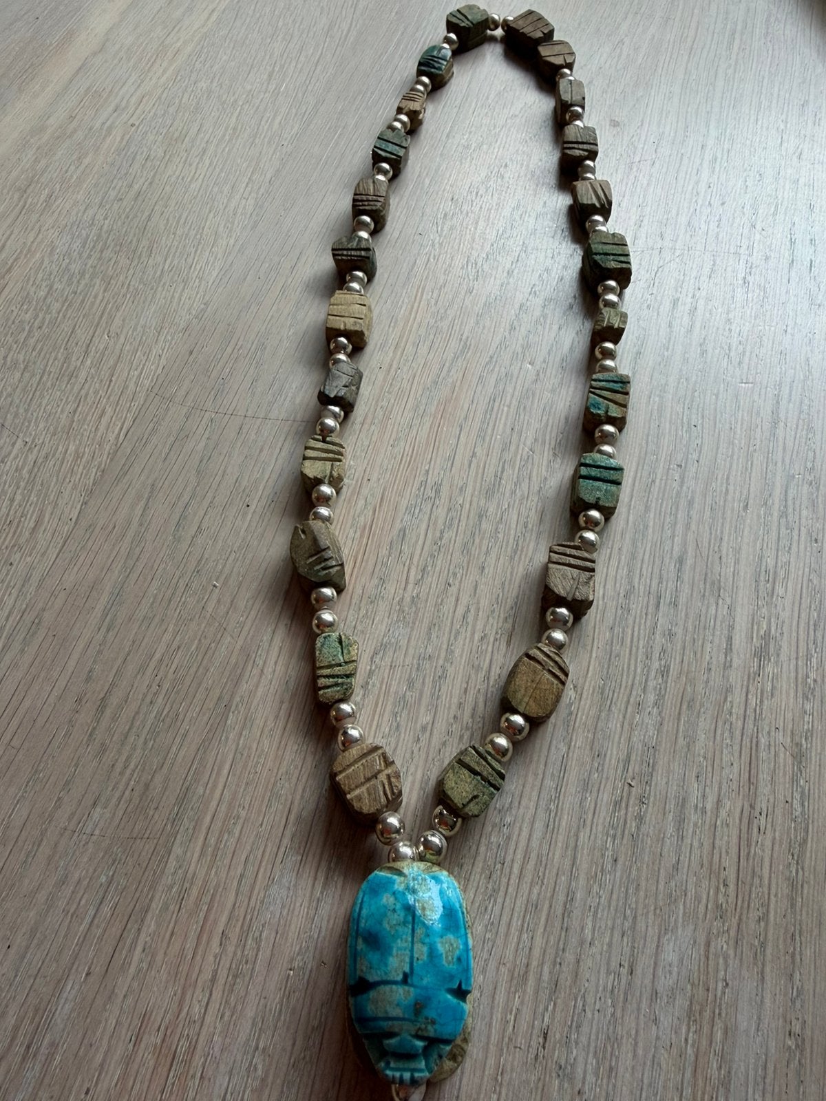 Egyptische scarabee ketting, Verzenden, Zo goed als nieuw, Overige materialen