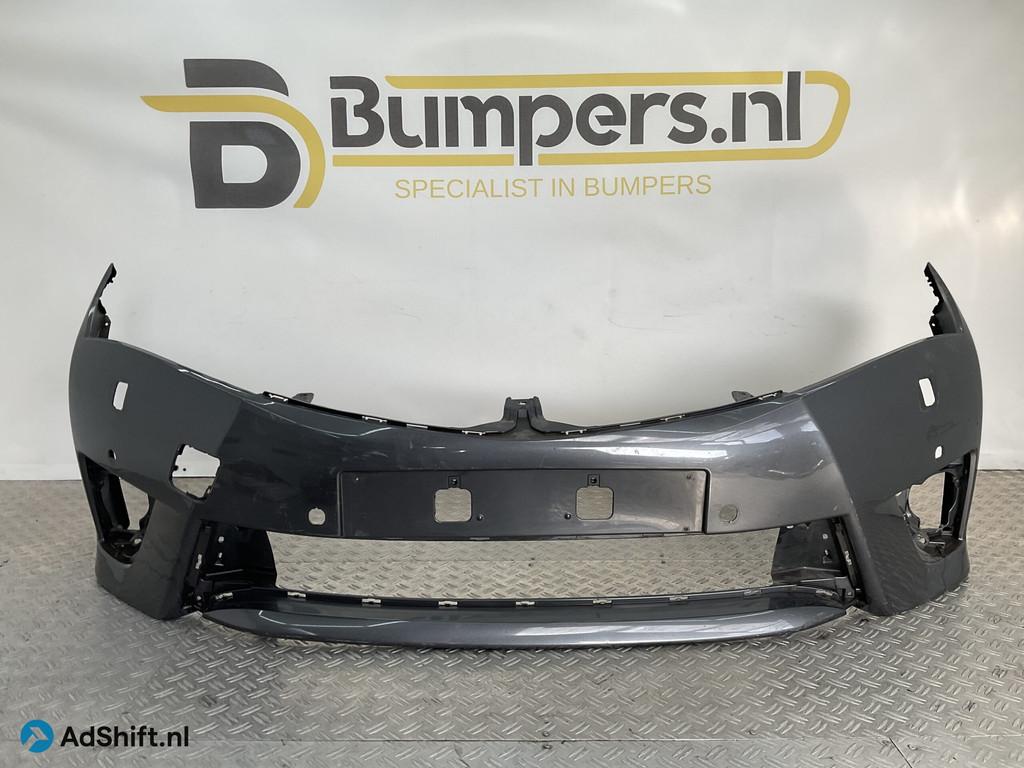 Bumper Toyota Corolla e16 e18 13-16 kls pdc 52119-02E50 Voor, Bumper