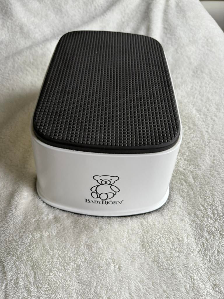 Opstap krukje merk baby bjorn afm 30x20x15 cm in nette staat, Ophalen of Verzenden, Zo goed als nieuw, Kunststof