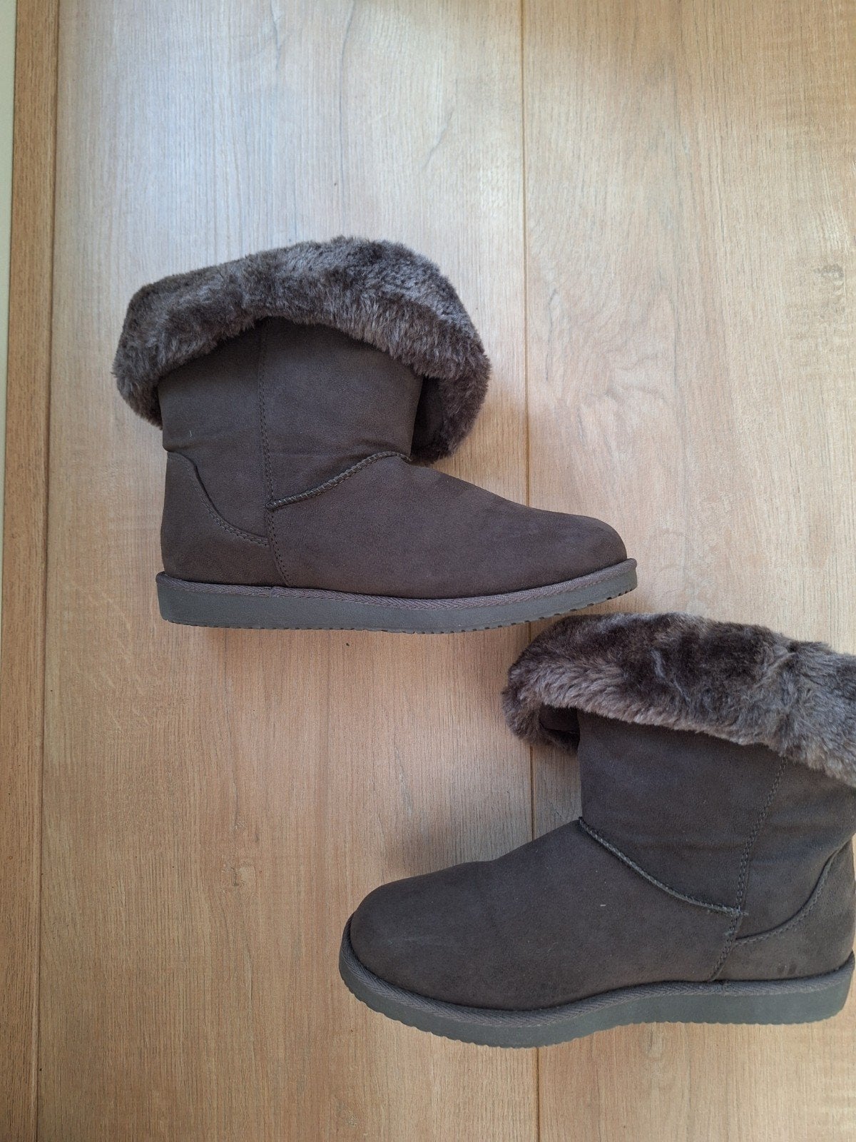 Airwalk gevoerde bruine suede laarzen - Maat 40, Airwalk, Bruin, Lage of Enkellaarzen, Nieuw