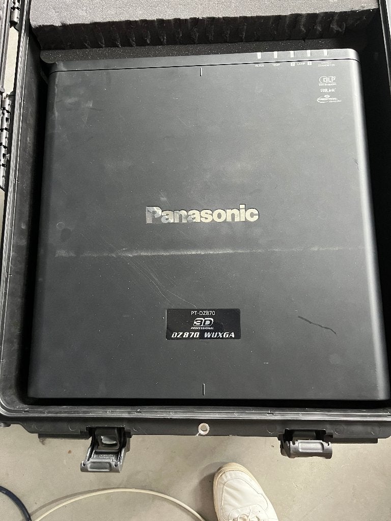 Beamer panasonic 8500 ansilumen met losse lens, Panasonic, Full HD (1080), Panasonic, Ophalen