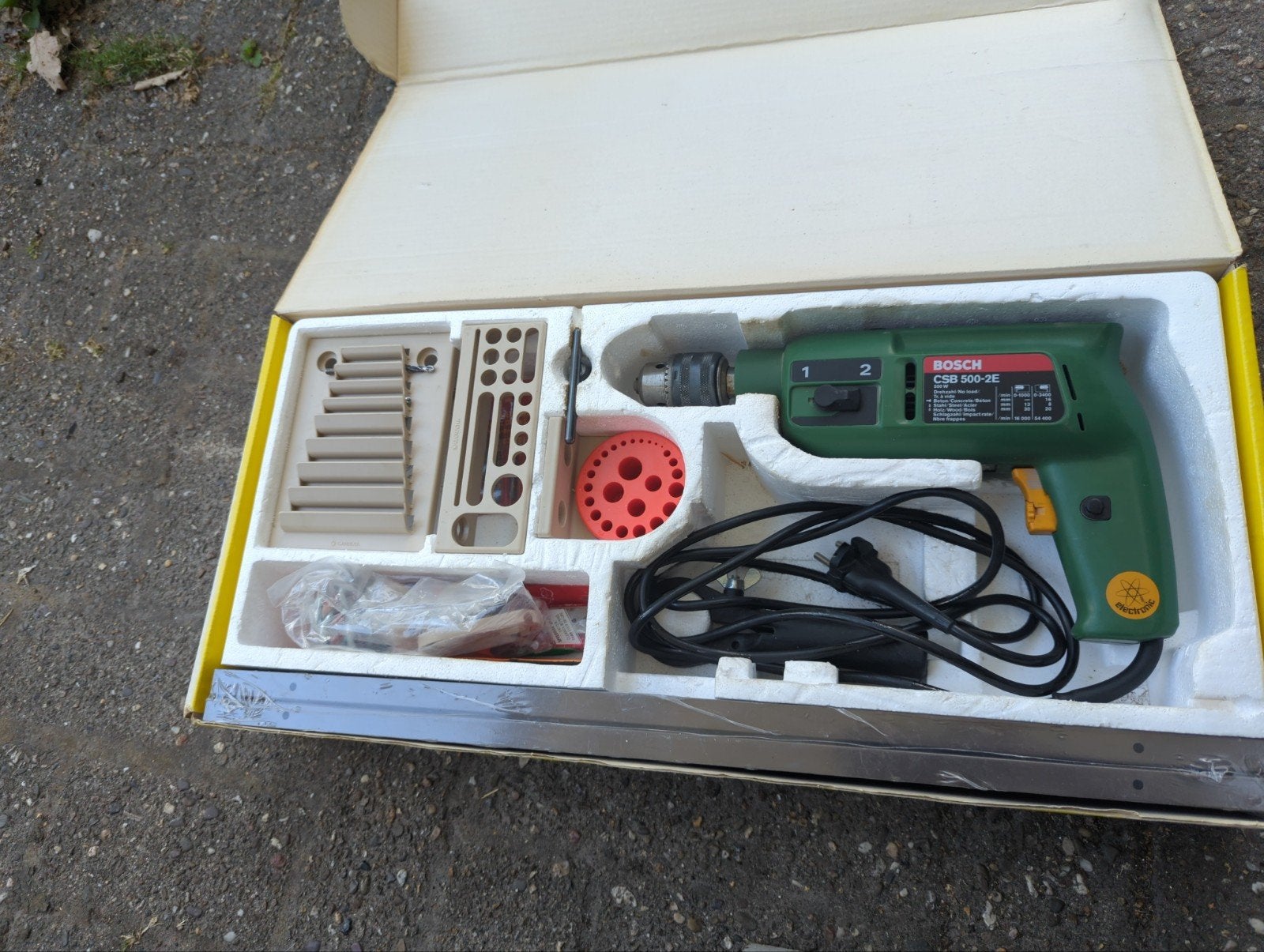 klopboormachine, Bosch CSB 500-2E, Boormachine, Ophalen of Verzenden, Zo goed als nieuw, Variabele snelheid