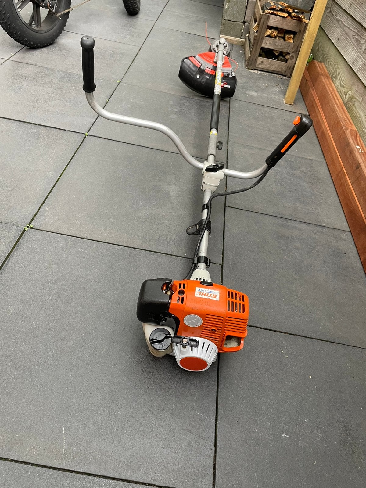 Stihl bosmaaier, Tuin en Terras, Ophalen, Zo goed als nieuw, Benzine