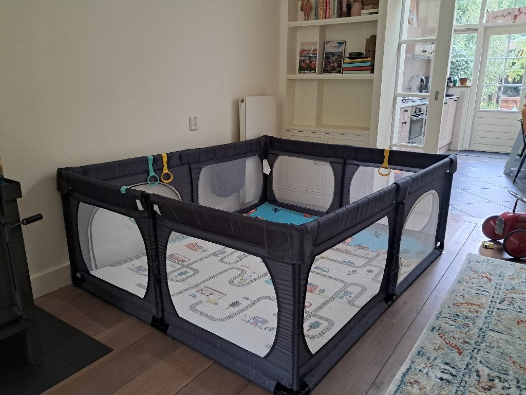 Grote box, Kinderen en Baby's, Ophalen, Zo goed als nieuw, Rechthoekig
