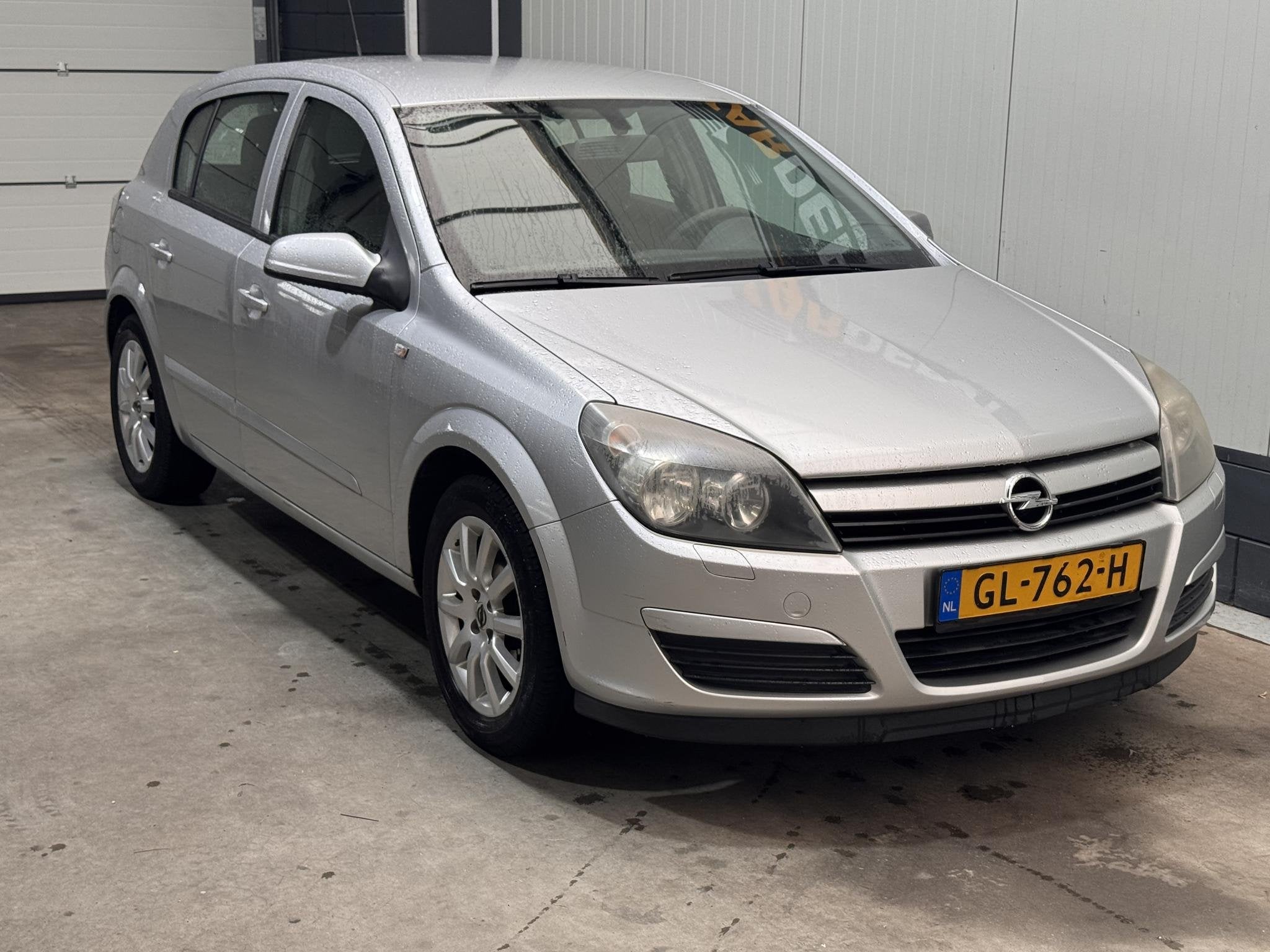 Opel Astra 1.4 Essentia, Auto's, Opel, Voorwielaandrijving, Stof, Gebruikt, Zwart