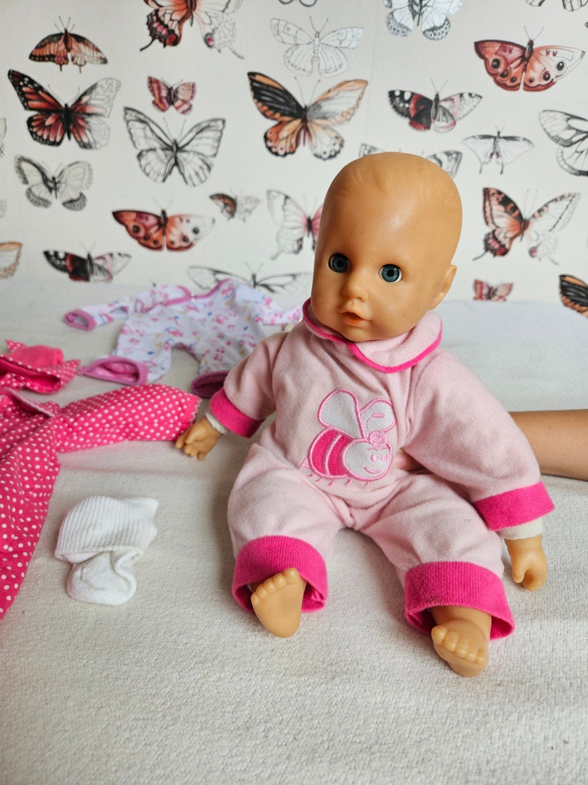 Babypop met kleertjes en accessoires, kan praten, Ophalen, Babypop