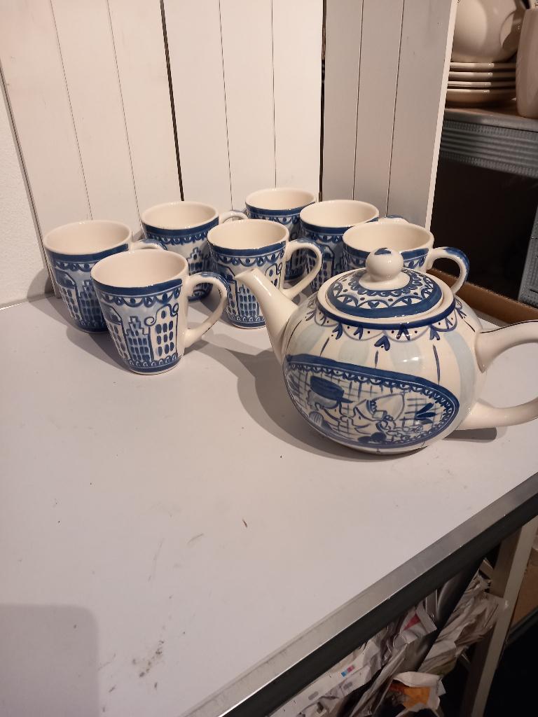 Blond grote beker 7 x Holland blauw., Ophalen of Verzenden, Zo goed als nieuw, Aardewerk, Kop(pen) en/of Schotel(s)