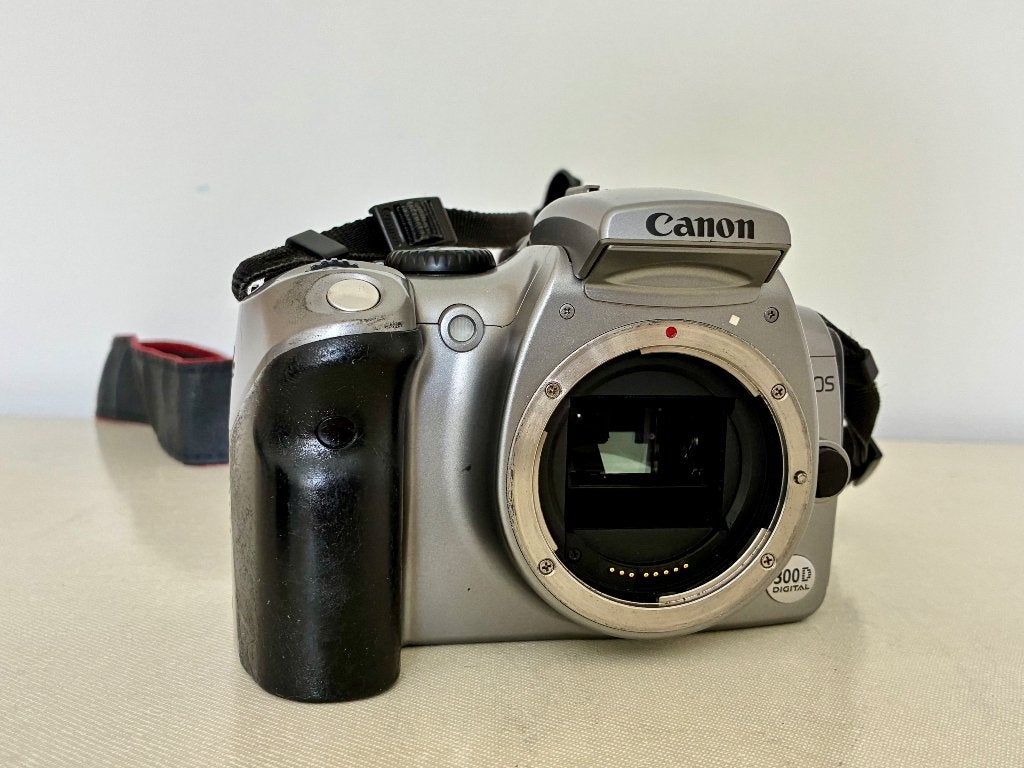 Canon EOS 300D body, Gebruikt, Spiegelreflex, Canon, Ophalen of Verzenden