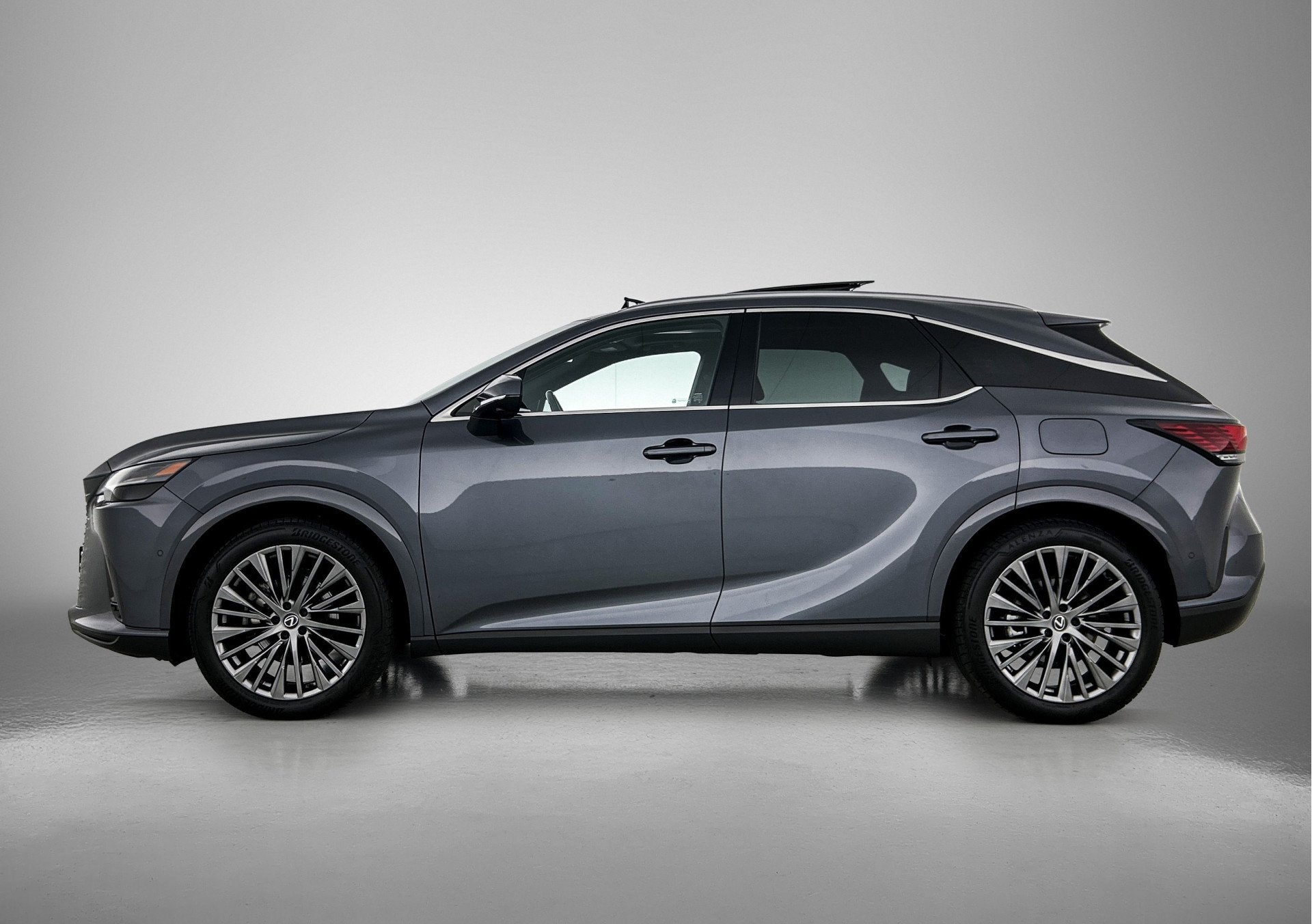 Lexus RX 450h+ Plug-in Hybrid President Line | Afneembare Tr, Auto's, Lexus, Automaat, Gebruikt, Euro 6, 4 cilinders