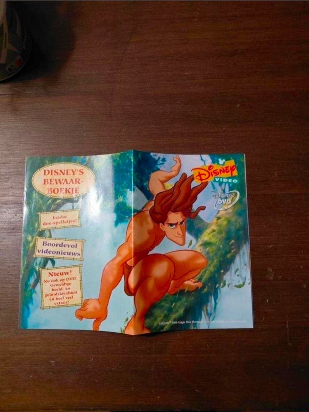 Disney Video bewaar boekje Tarzan. 2000, Verzamelen, Ophalen of Verzenden, Overige figuren, Zo goed als nieuw, Plaatje of Poster
