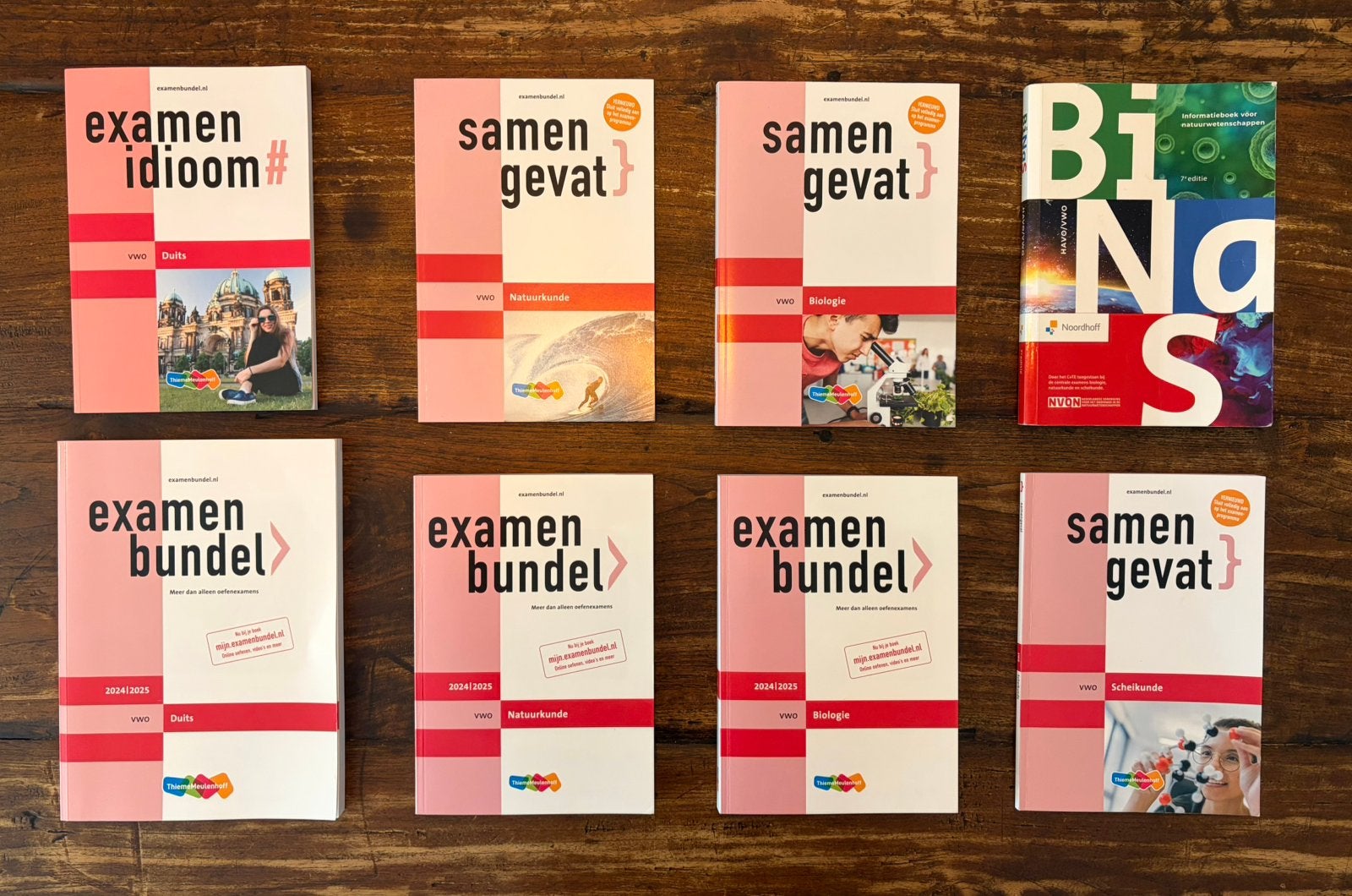 Examenbundels & Samengevat VWO 24/25+ Binas 7e editie, Ophalen, Zo goed als nieuw, VWO, Overige vakken