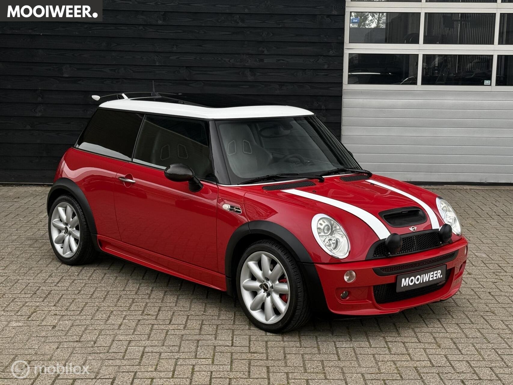 Mini 1.6 John Cooper Works | Sparco | Carbon | Aero | 211 PK, Voorwielaandrijving, Gebruikt, Zwart, 4 cilinders