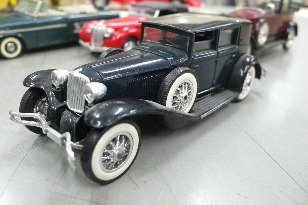 cord l29 sedan -solido l age d or  1/43, Hobby en Vrije tijd, Modelauto's | 1:43, Verzenden, Nieuw, Auto, Solido
