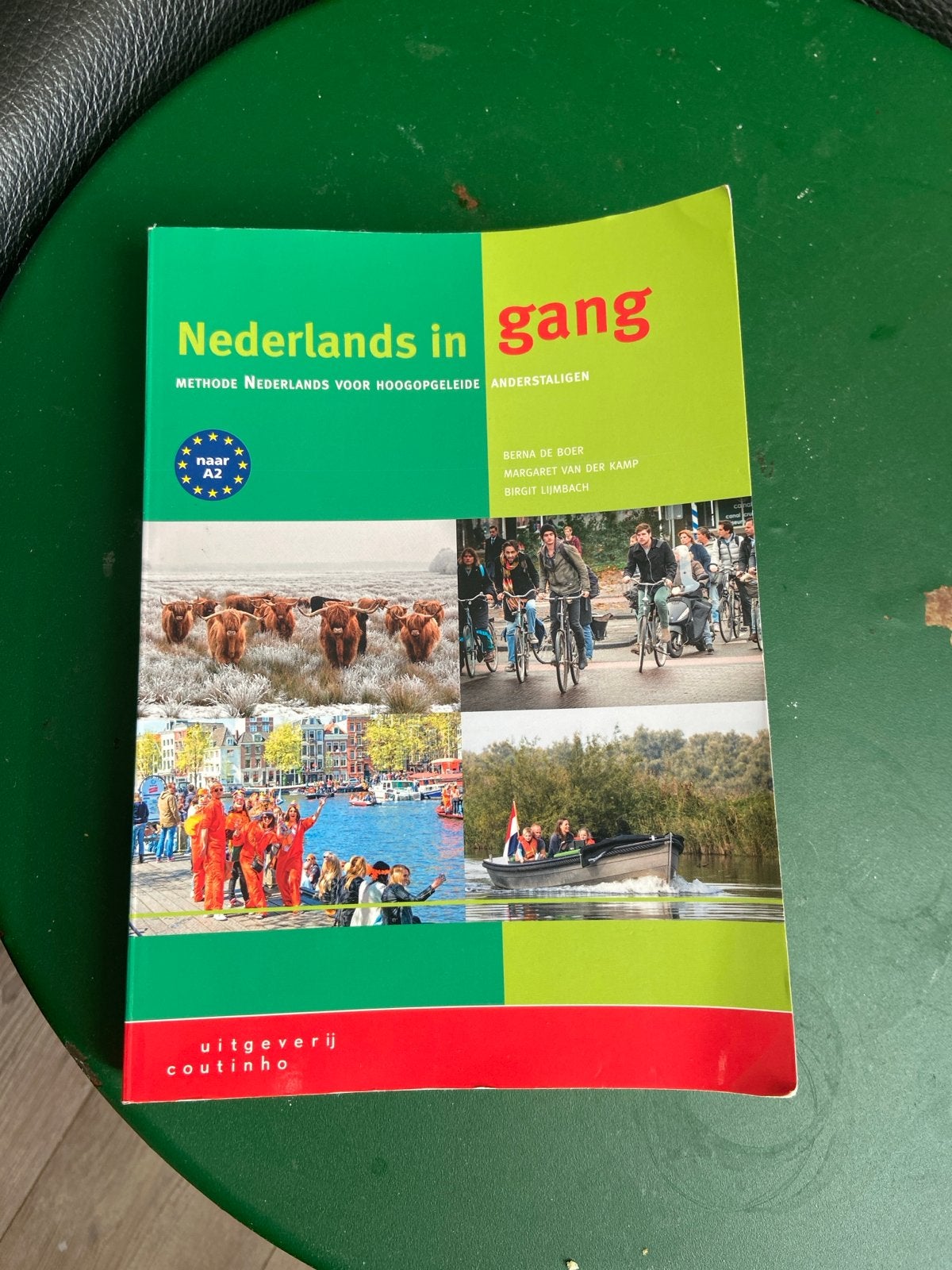 Nederlands in gang - Used book in some pages, Ophalen of Verzenden, Gelezen, Non-fictie