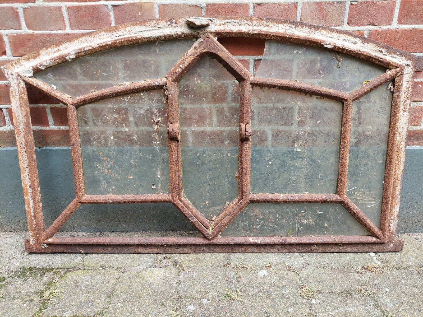 Een zeer mooi te openen gietijzeren stalraam., Ophalen of Verzenden, Gebruikt, Minder dan 80 cm, Minder dan 80 cm