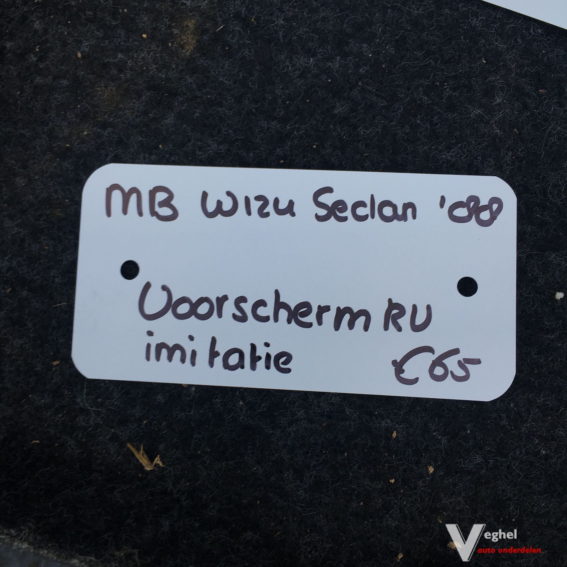 Mercedes W124 1988 Voorscherm Rechtsvoor