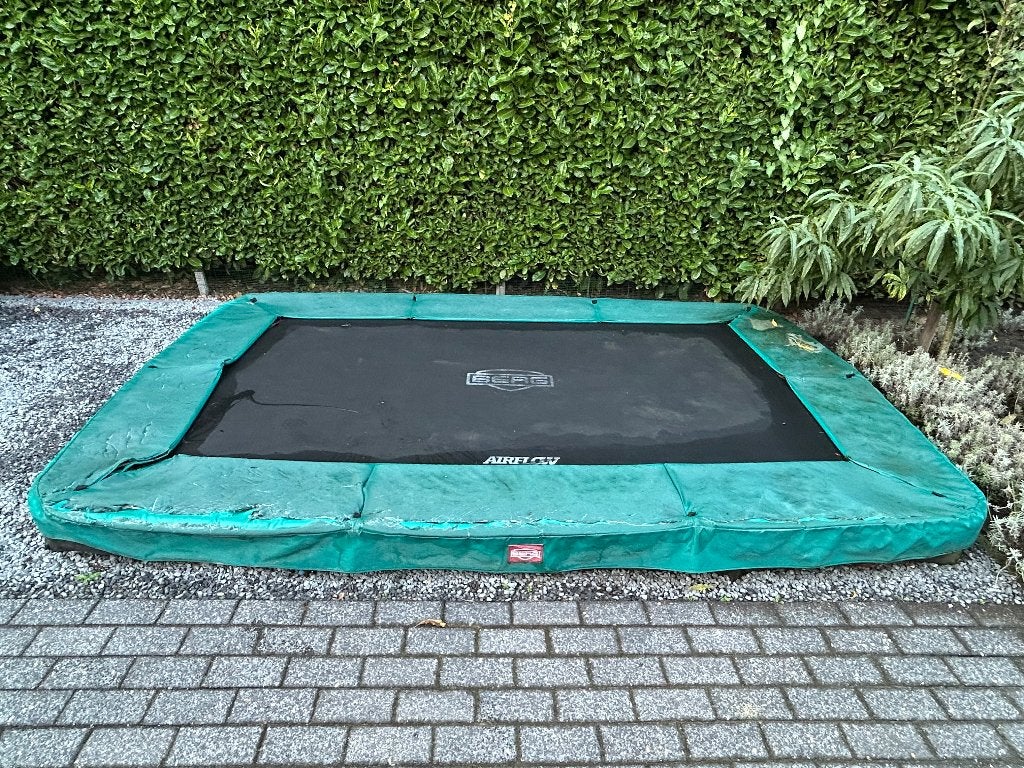 Trampoline, Ophalen, Gebruikt