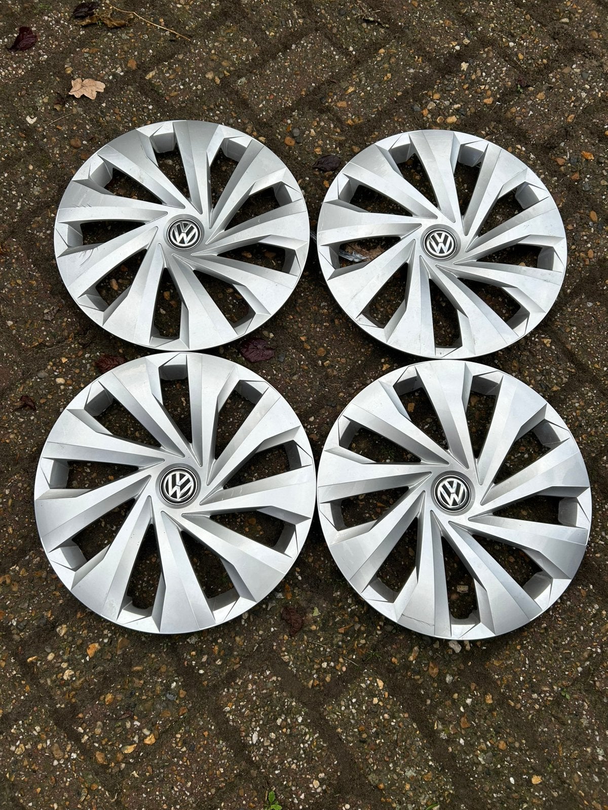 Vw wieldoppen 15 inch, Ophalen of Verzenden, Zo goed als nieuw