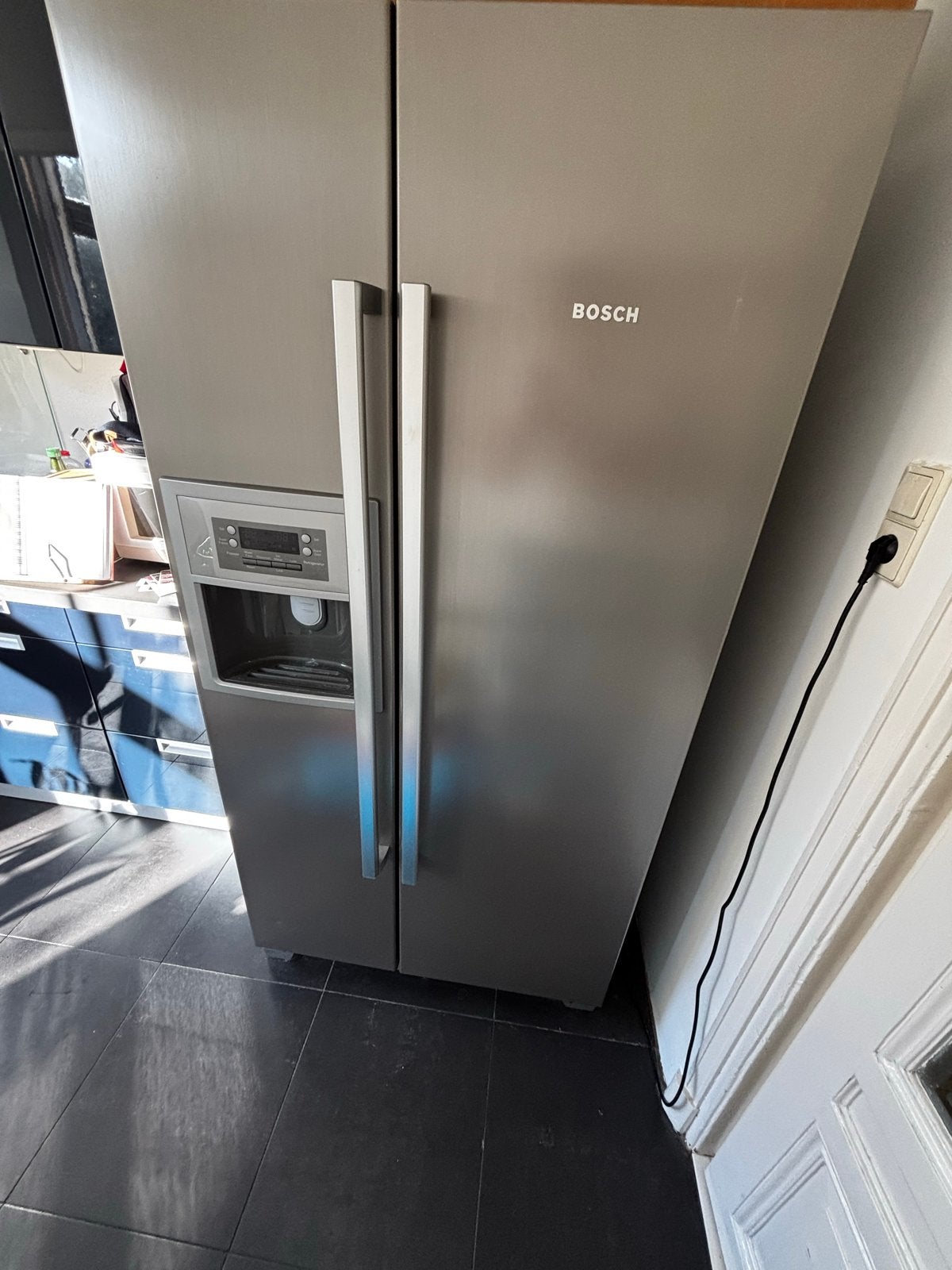 Bosch Amerikaanse Koelkast met Vriezer en Waterdispenser, Witgoed en Apparatuur, Koelkasten en IJskasten, Ophalen, Gebruikt, 200 liter of meer