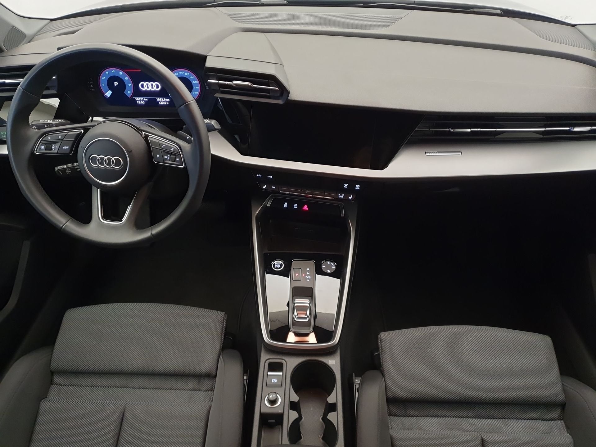 Audi A3 Sportback 35 TFSI 150pk S-Line S-Tronic Virtual cock, 12 maanden, Stof, 4 cilinders, Zwart