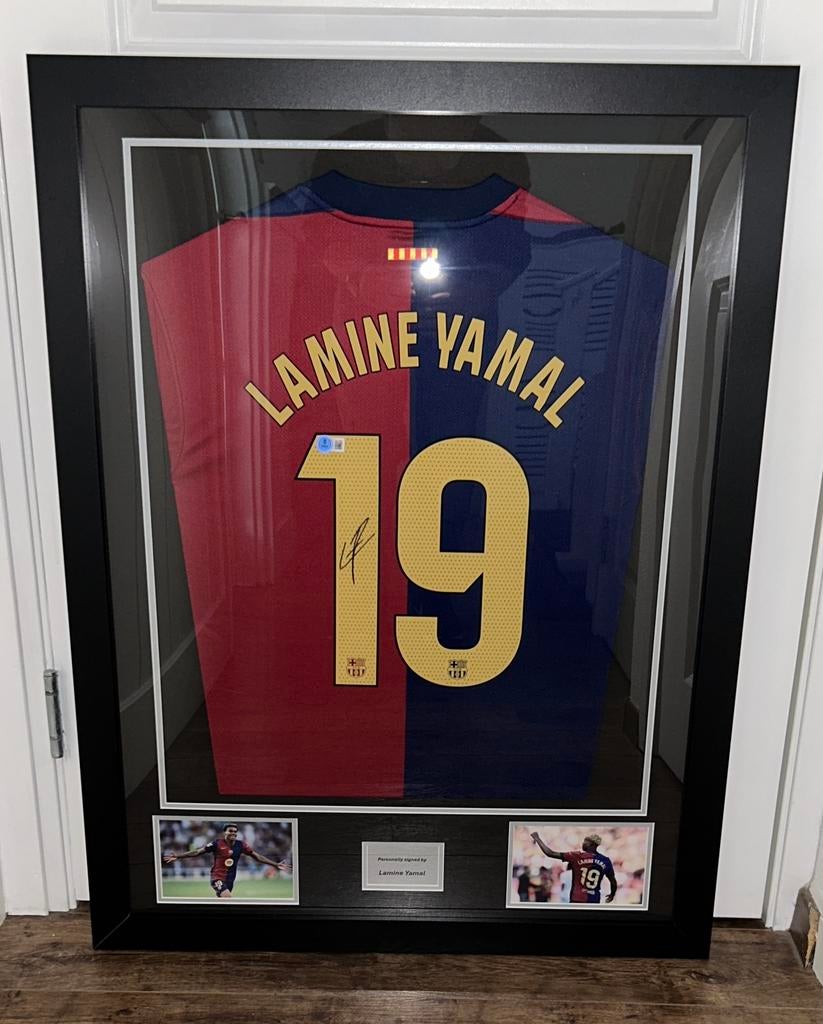 Gesigneerd Yamal Barcelona Beckett, Ophalen of Verzenden, Zo goed als nieuw, Buitenlandse clubs, Shirt