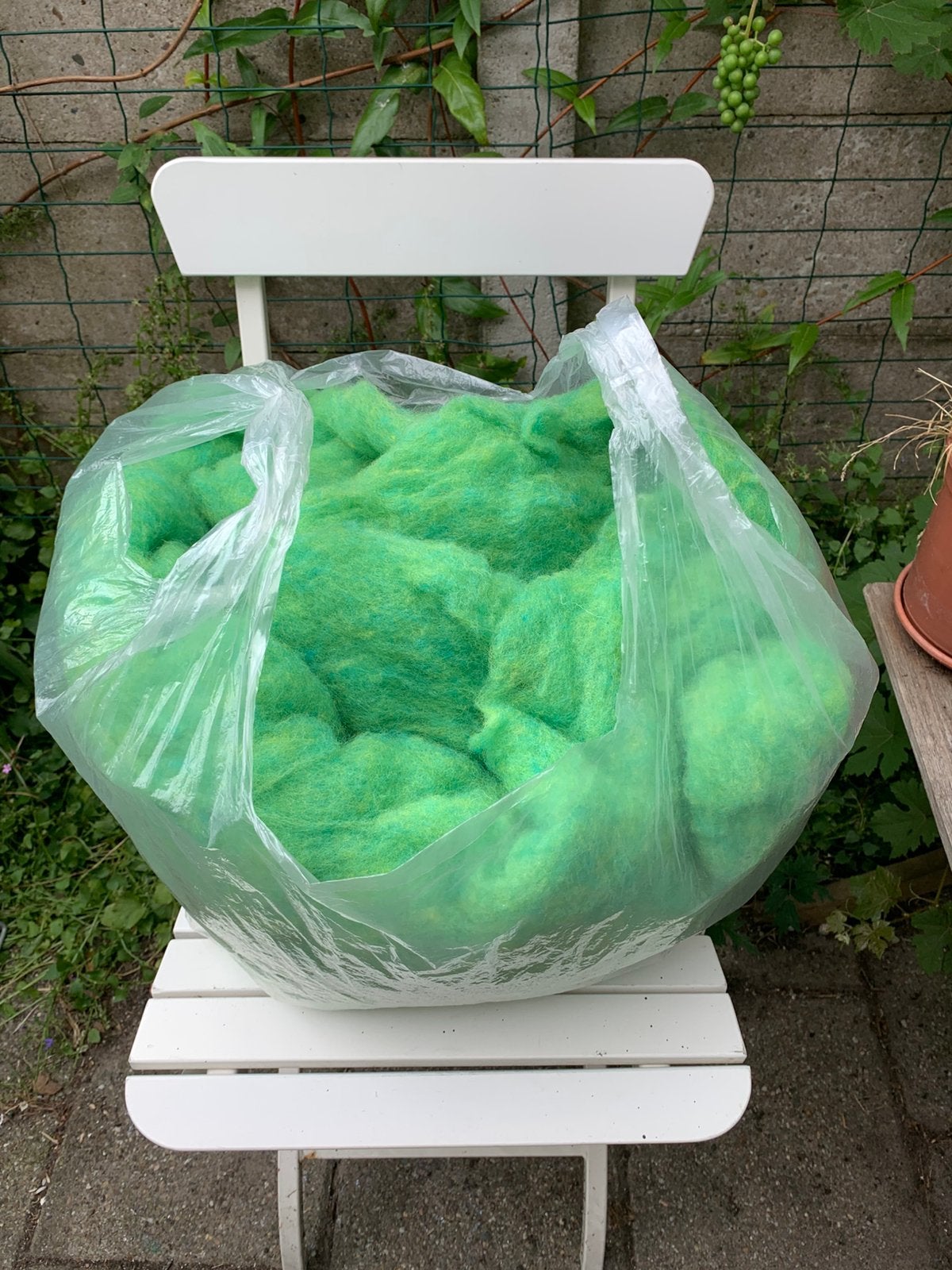 1 kilo superzachte bergschaap wol, Ophalen of Verzenden, Nieuw, Spinwol