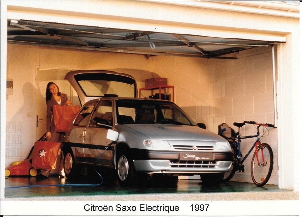 2 persfoto's Citroën Saxo, 1997, Ophalen of Verzenden, Nieuw, Citroën