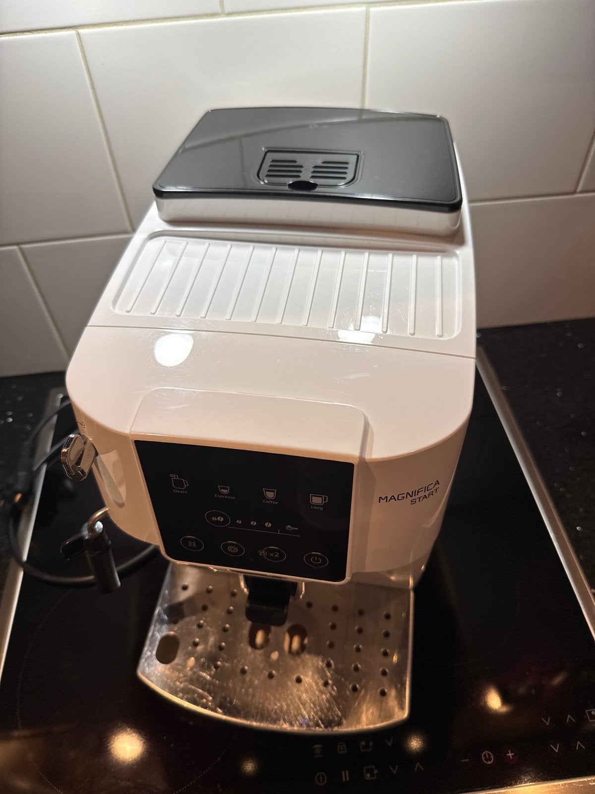 Foto 5 van De'Longhi Magnifica Start Wit