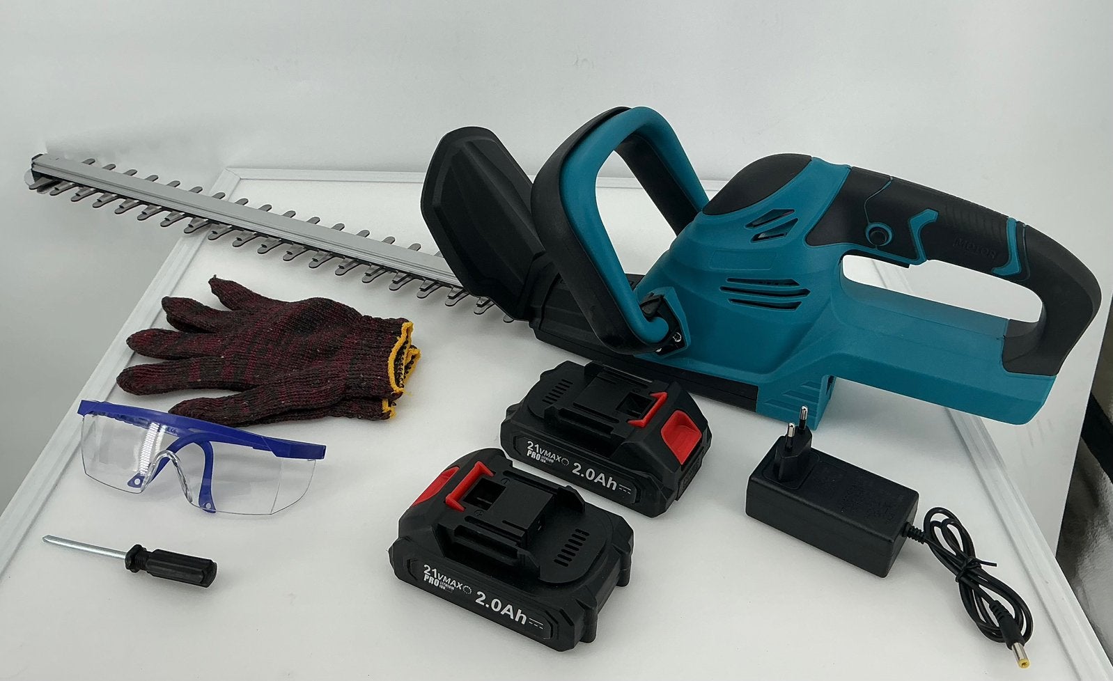 Heggenschaar. Nieuw. Werkt op Makita21vLXTaccu. € 55,00., Ophalen of Verzenden, Nieuw, Accu