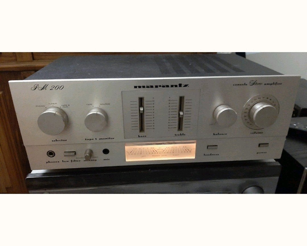 Aangeboden: een prachtige vintage Marantz PM200 console ster, Ophalen of Verzenden, Refurbished, Transistorradio