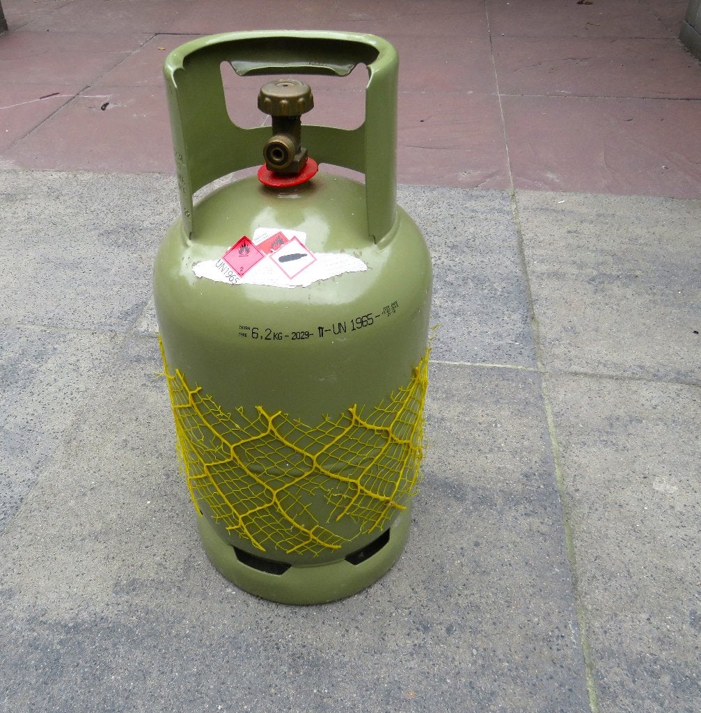Groene camping gasfles - 5 kg – is leeg, Ophalen, Zo goed als nieuw