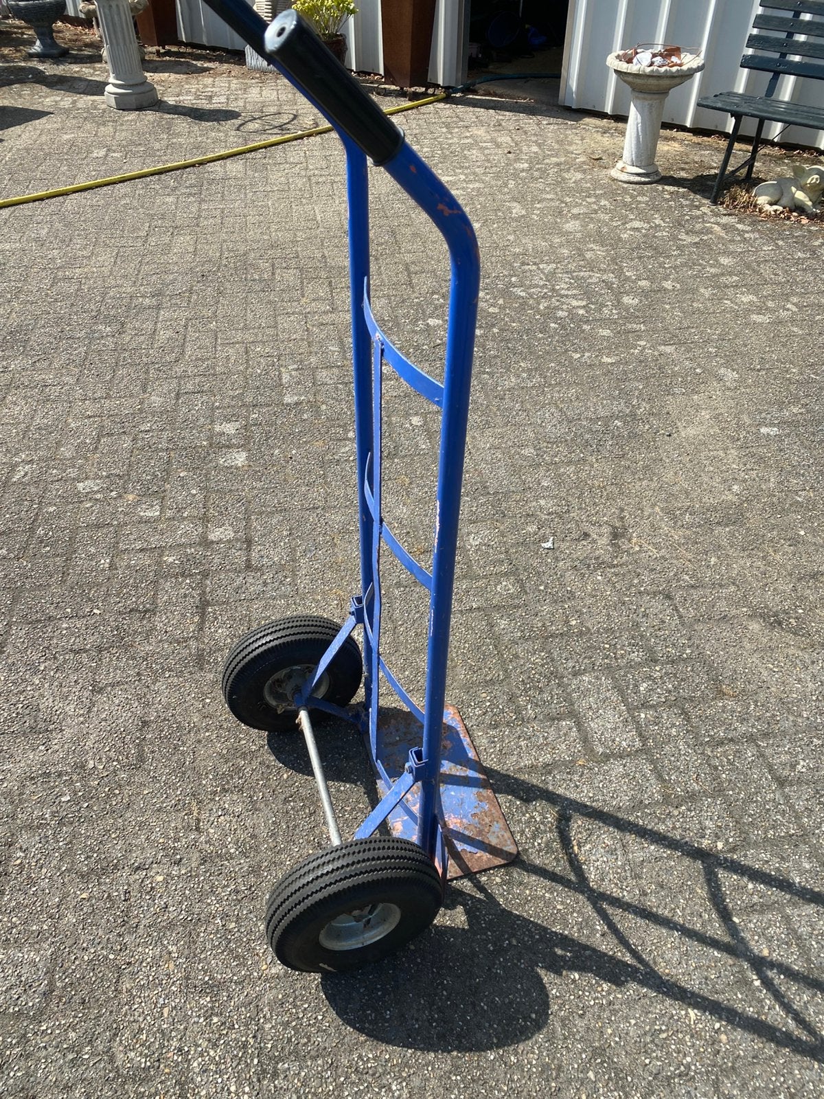 Te koop zeer handige steekwagen, 60 tot 80 liter, Ophalen, Zo goed als nieuw, Steekwagen