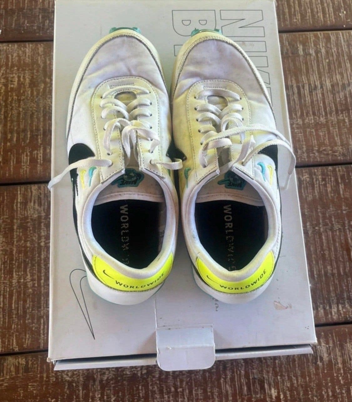 Nike Worldwide Sneakers Maat 38, Ophalen of Verzenden, Gedragen, Wit, Sneakers of Gympen