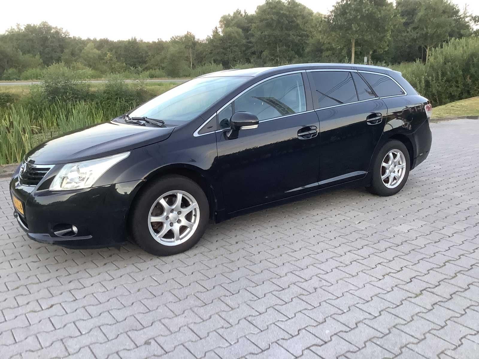 2011 Toyota Avensis Wagon 2.0 D-4D Business Personenauto, Auto's, Toyota, 4 cilinders, Zwart, Origineel Nederlands, Bedrijf