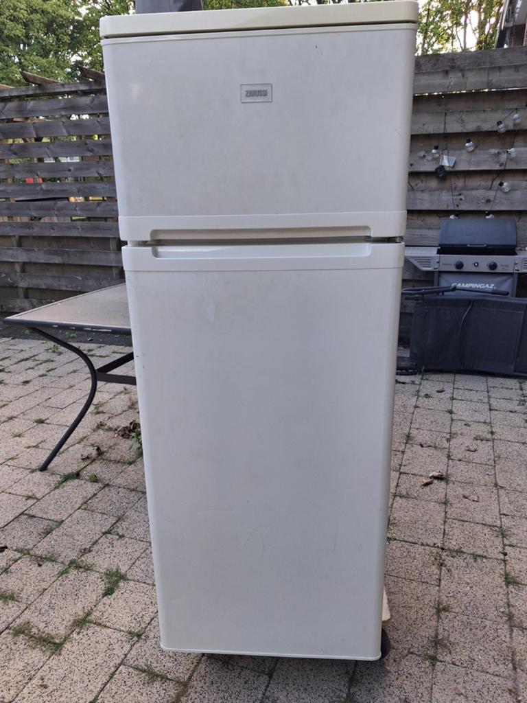 koelkast met vriezer, Ophalen, Gebruikt, 120 tot 140 cm, 200 liter of meer