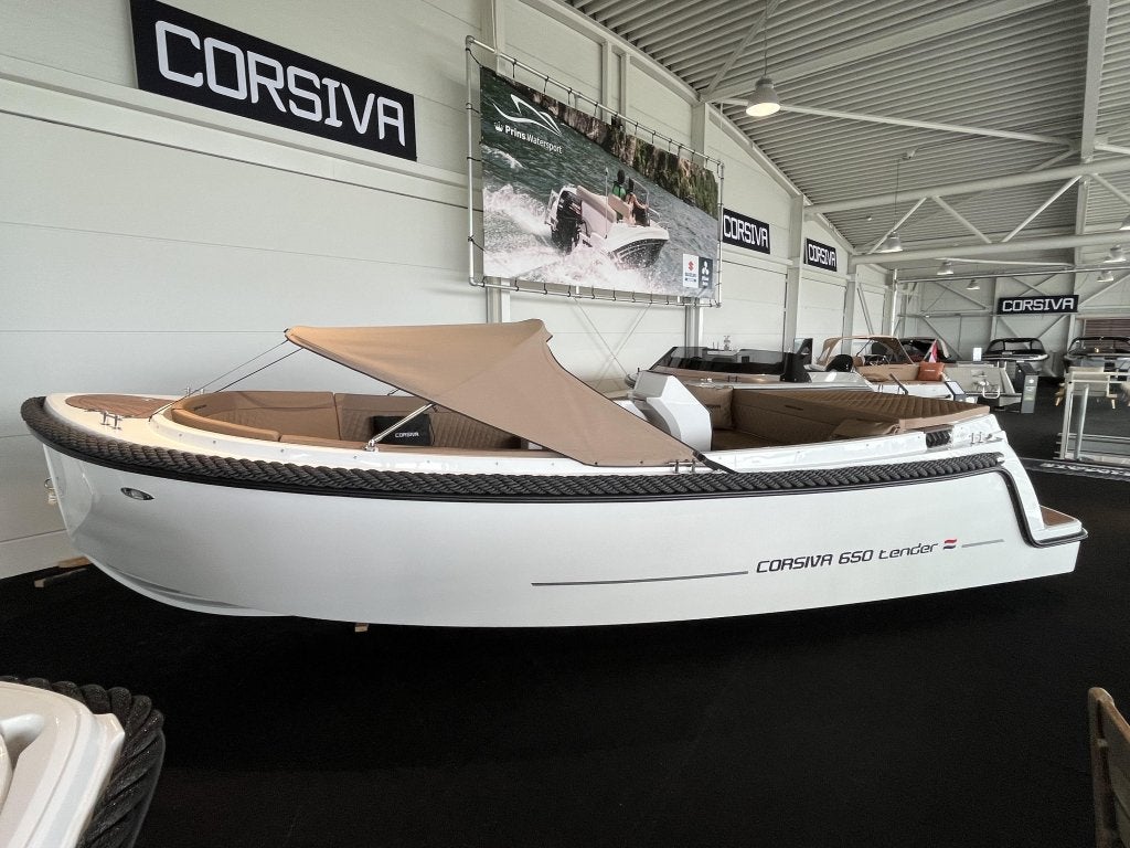 Corsiva 650 Tender + 60pk Honda DIRECT LEVERBAAR, Tender, 2 m, 0 cm, Nieuw
