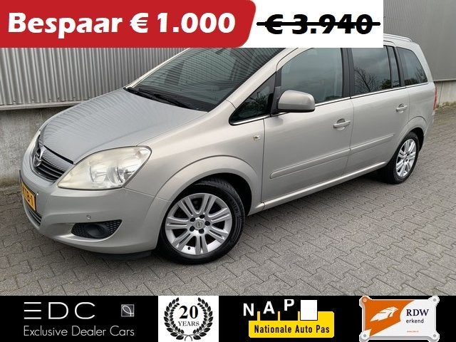 Opel Zafira 1.8 Cosmo Navi | PDC | Cruise | Climate Control, Auto's, Opel, Gebruikt, 4 cilinders, 750 kg, MPV