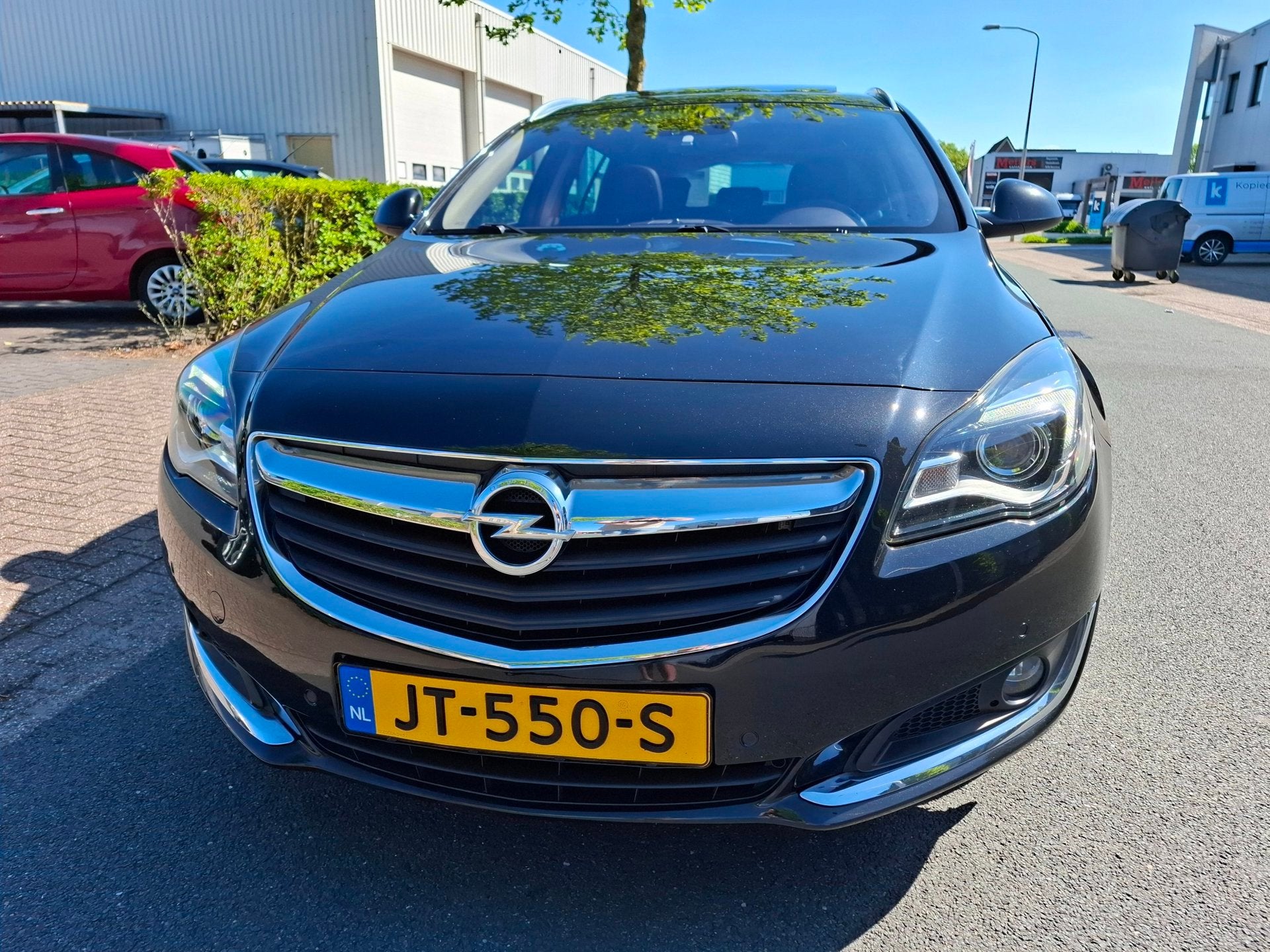 Opel Insignia Sports Tourer 1.6 T Business+ AUTOMAAT/LEDER/P, Gebruikt, 4 cilinders, Zwart, 170 pk
