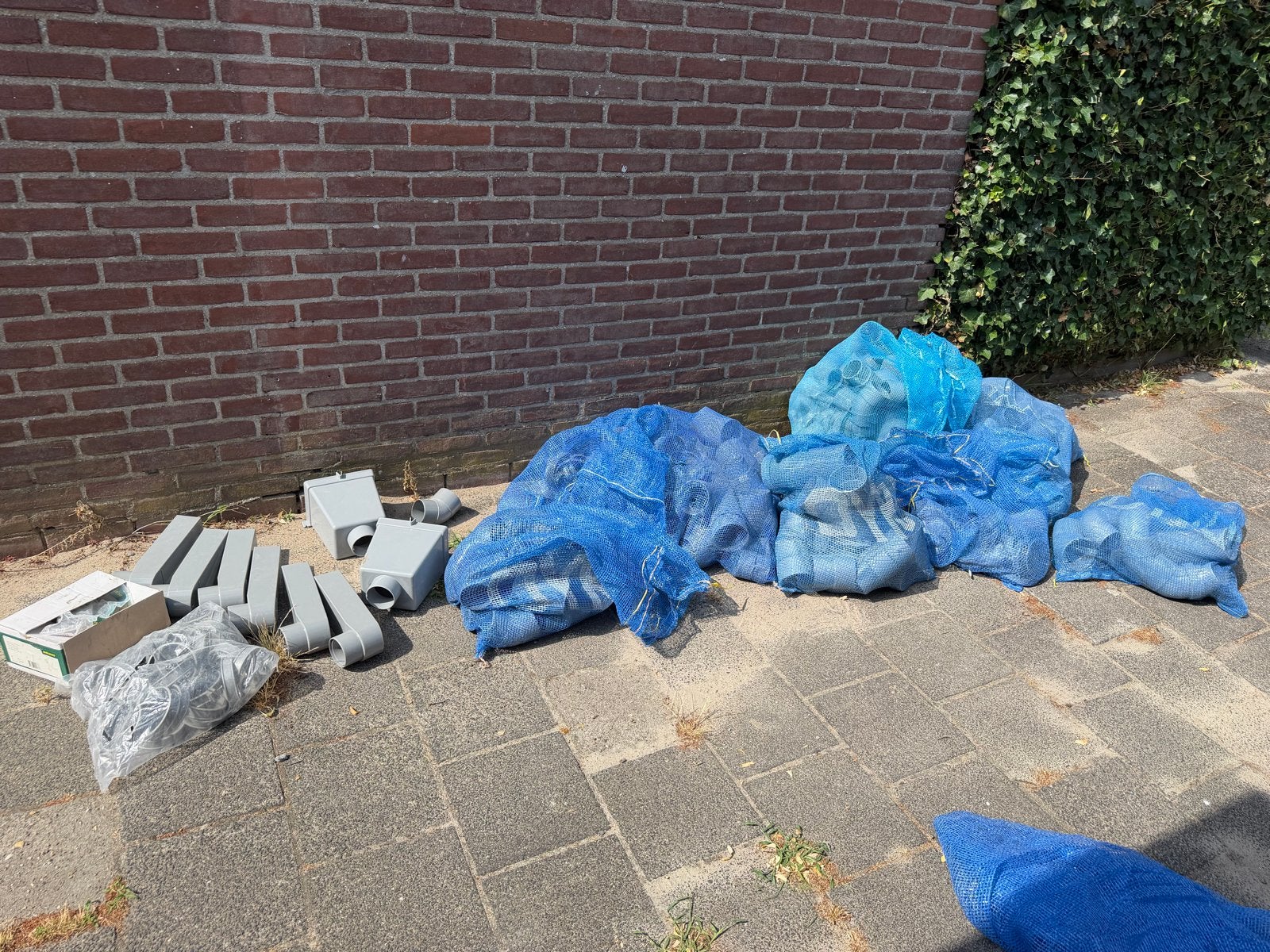HWA Koppelstukken, Beugels, Vergaarbakken en Stadsuitlopen, Ophalen, Afvoer, Gebruikt, Pvc