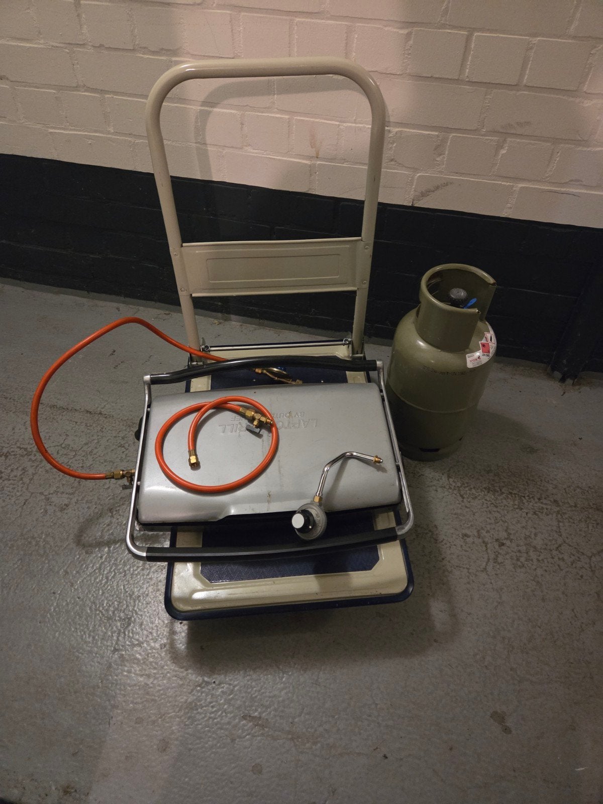 Laptopgrill met gasfles, Ophalen, Gebruikt