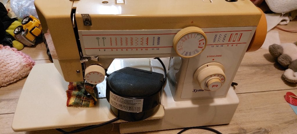 Naaimachiene ( syma 100), Ophalen, Gebruikt, Lockmachine, Overige merken