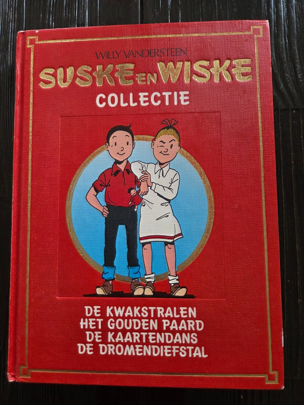 Suske & Wiske bundel met 4 verhalen ( thema vervoer), Boeken, Stripboeken, Meerdere stripboeken, Ophalen of Verzenden, Gelezen