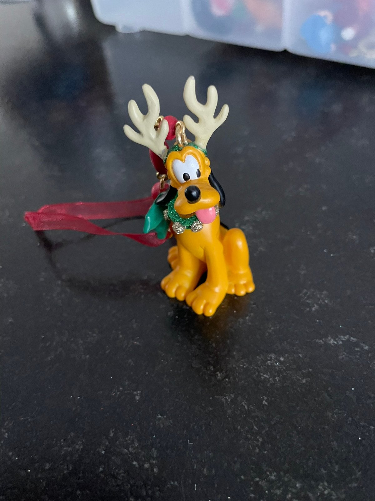 Disney kerstornament Pluto, Verzamelen, Disney, Ophalen of Verzenden, Goofy of Pluto, Zo goed als nieuw, Beeldje of Figuurtje