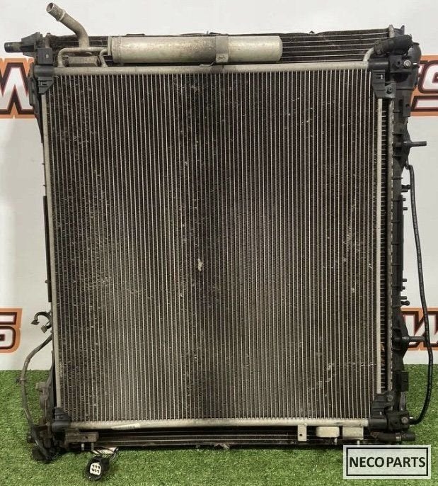 LAND ROVER DISCOVERY 5 L462 RADIATORENSET 3.0D LEVERBAAR!!, -, -, Ophalen of Verzenden, Spatbord