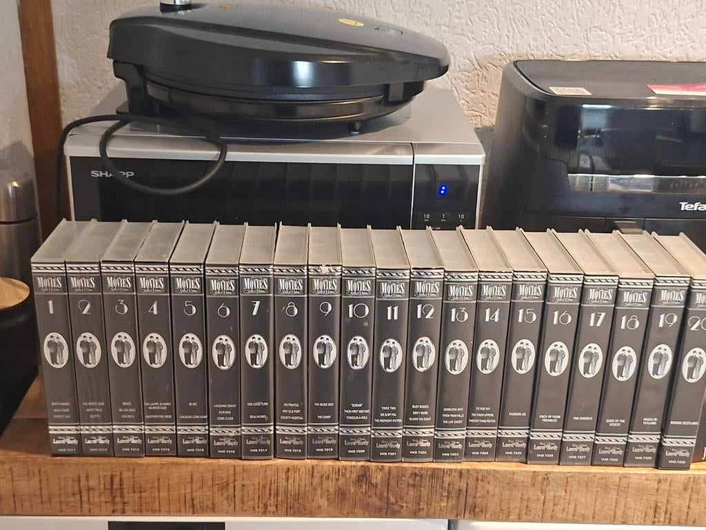 Complete Laurel & Hardy VHS Videobanden Collectie (20 stuks), Ophalen of Verzenden
