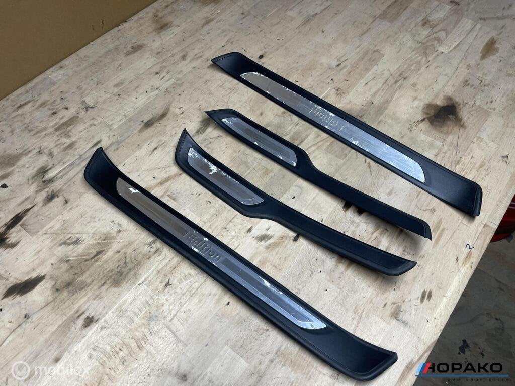 Instaplijsten set BMW 3 serie E90 E91 - Edition, Gebruikt, Einsteinlaan 5 rijswijk, Bmw, Ophalen of Verzenden